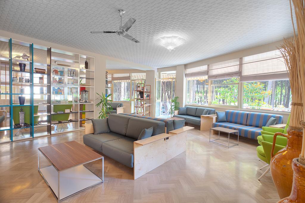 Hotel Antares Cervia Eksteriør bilde